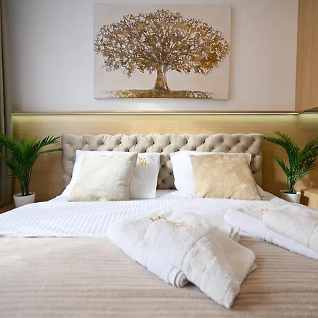 Luxury Hills Spa&wellness *