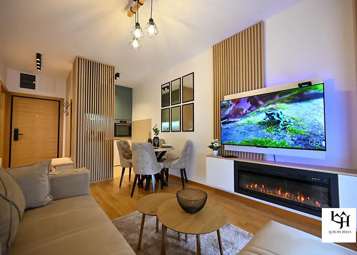 아파트 Luxury Hills Spa&wellness