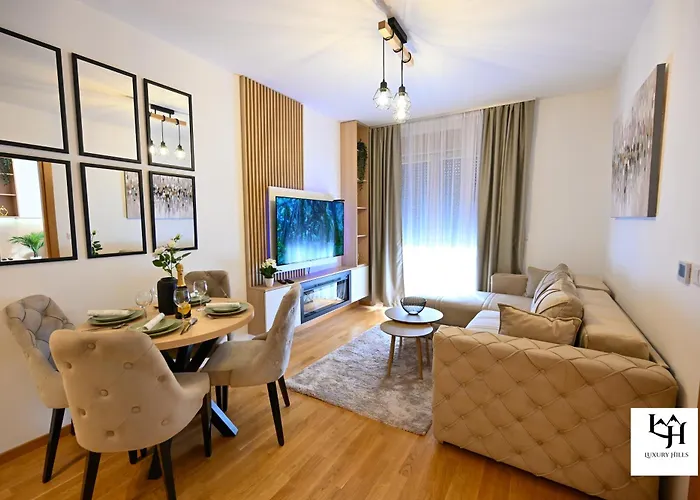 아파트 Luxury Hills Spa&wellness *