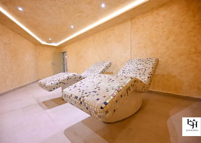 아파트 Luxury Hills Spa&wellness *